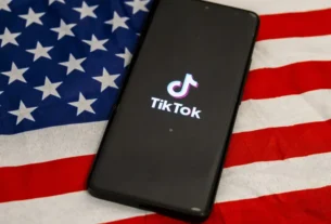 Algoritmo do TikTok será 'retreinado' pela Oracle em acordo com Trump