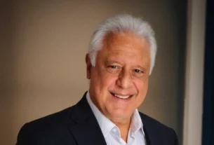 Antonio Fagundes classifica Regina Duarte como 'equivocada', mas nega inimizade