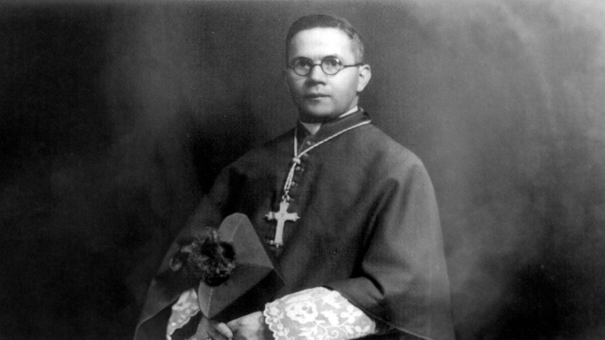 Arcebispo e leiga, mártires da fé, beatificados na Estônia e Hungria