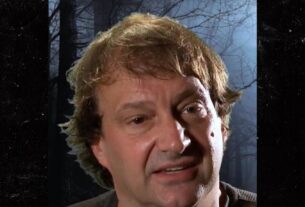 Ator e escritor de 'Evil Dead II' Scott Spiegel morto aos 67 anos