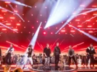 Backstreet Boys, não a cidade, Abraça Cafonice e viaja para tempos mais simples