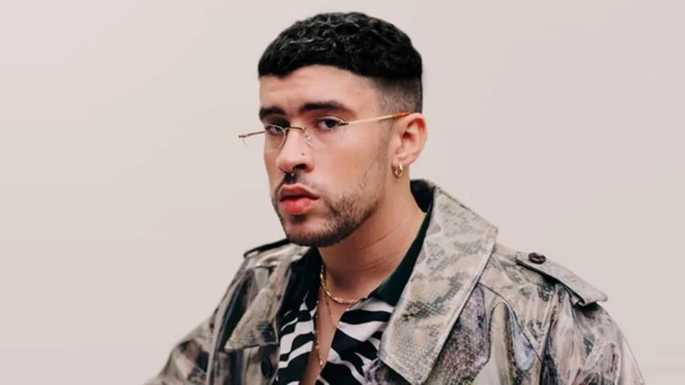 Bad Bunny Diz Que excluiU eUa de Turnê porque tem medan da polícia anti-imigraça