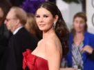 Catherine Zeta-Jones é alvo de críticas após comentário sobre criança de 12 anos