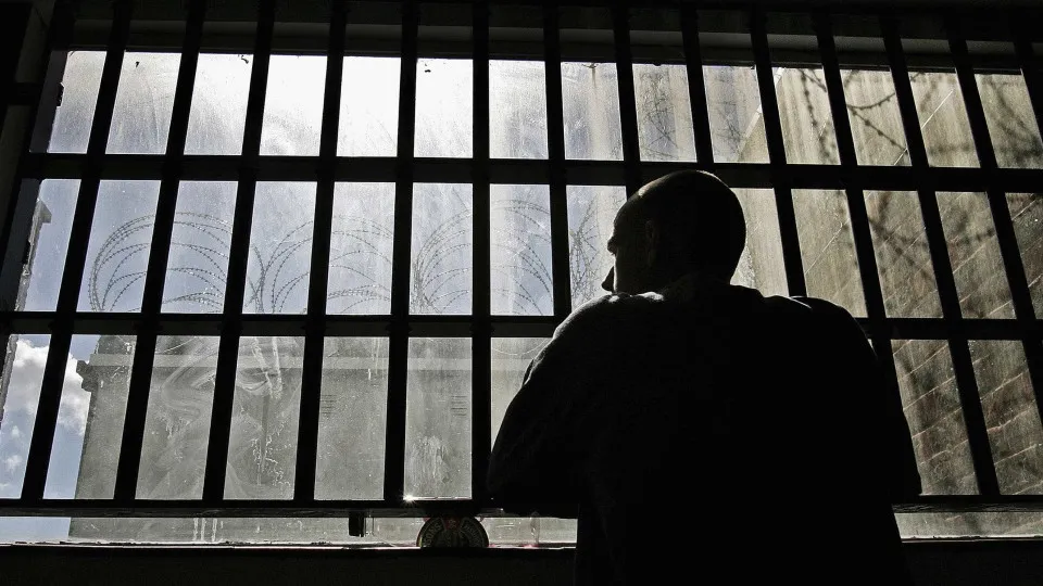 Cinco estrangeiros morrem em centro de detenção na Grande SP