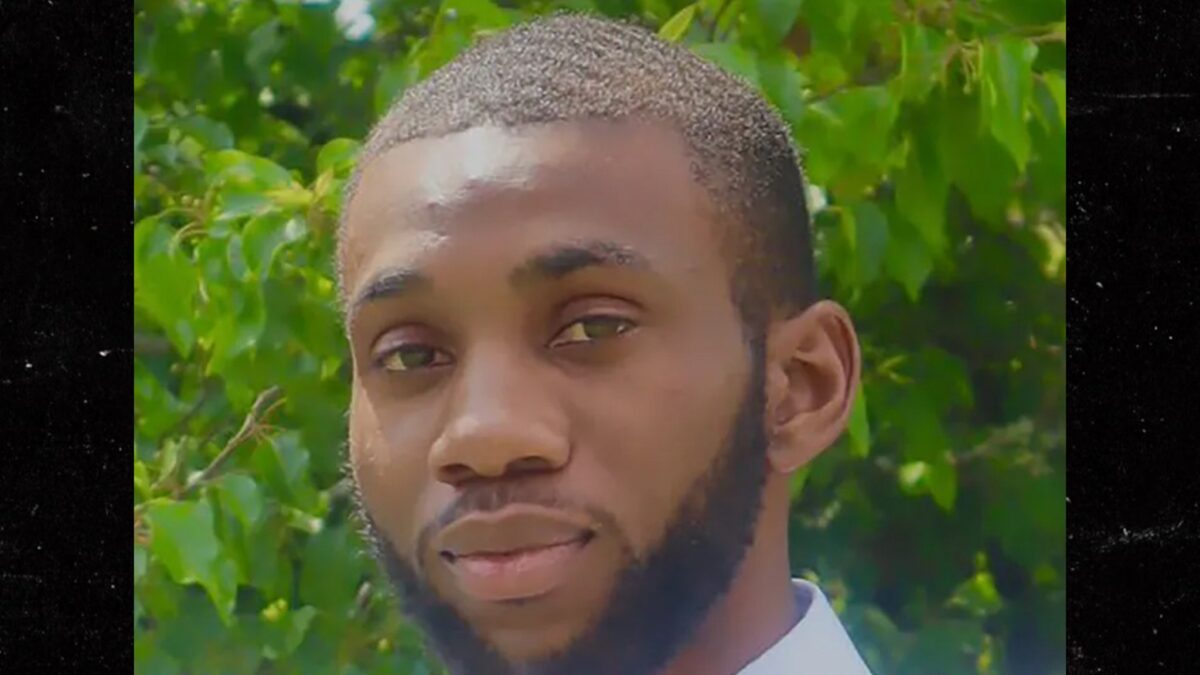 Estudante negro encontrado pendurado em árvore no Mississippi, a família diz que policiais afirmaram que ele morreu no dormitório