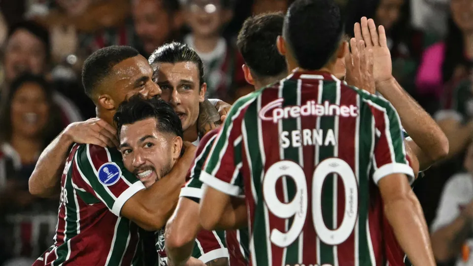 Fluminense cede empate ao Lanús e cai na Sul-Americana dentro do Maracanã