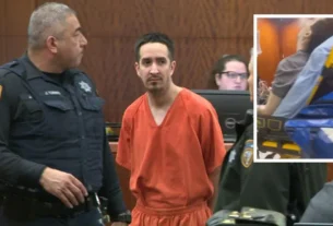 Homem morre subitamente em julgamento ao ser condenado por matar esposa