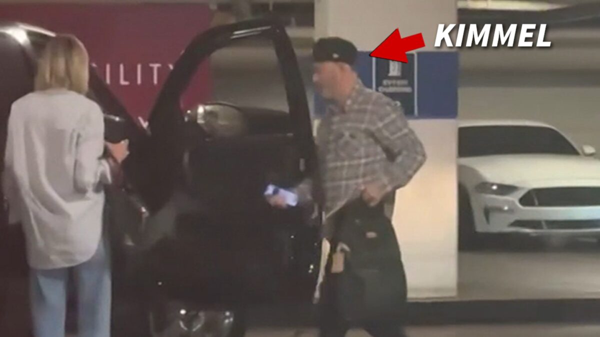 Jimmy Kimmel visto pela primeira vez após a suspensão por ABC