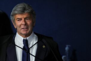 Julgamento da trama golpista: entenda as diferenças dos votos dos ministros Moraes, Dino e Fux nas questões processuais
