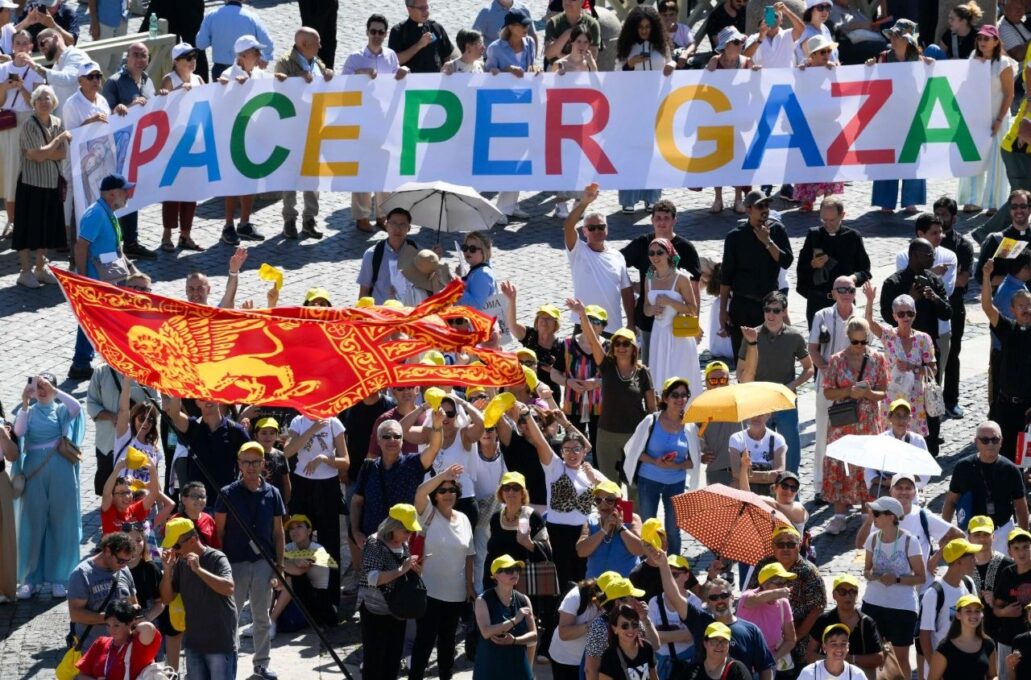 Leão XIV: não há futuro baseado na violência, no exílio forçado, na vingança