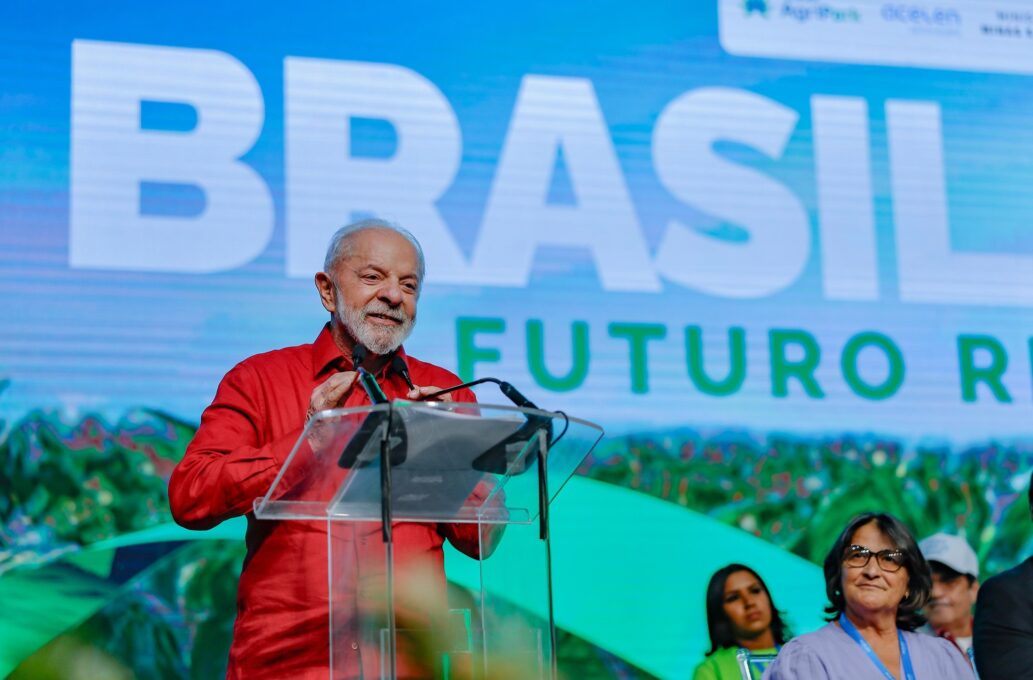 Lula vê 'risco' de Congresso aprovar anistia e pede mobilização de apoiadores contra proposta