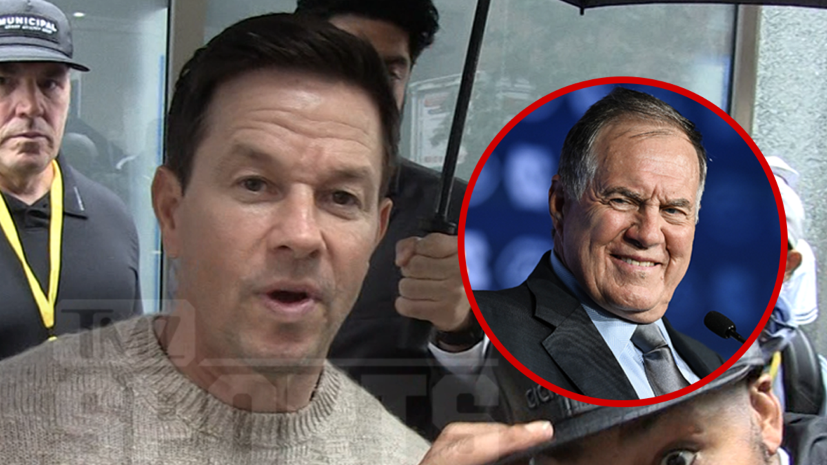 Mark Wahlberg quer interpretar Belichick no filme, data dupla com treinador e Jordon Hudson