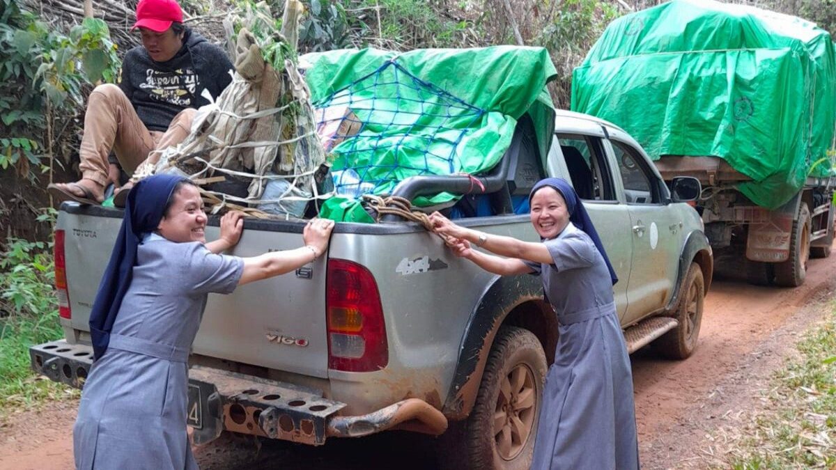 Mianmar, religiosa: nos campos de refugiados para ajudar pessoas que perderam tudo