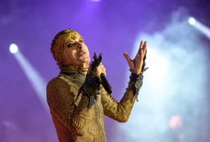 Ney Matogrosso Diz Que Está Entregue ao Carnaval