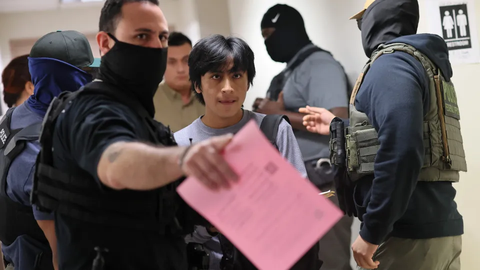 Países difíceis de conseguir a cidadania (até décadas)!