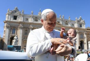 Papa: a grandeza da justiça emerge se aplicada com fidelidade ao respeito pela pessoa