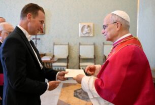 Papa recebe o novo embaixador dos Estados Unidos junto à Santa Sé
