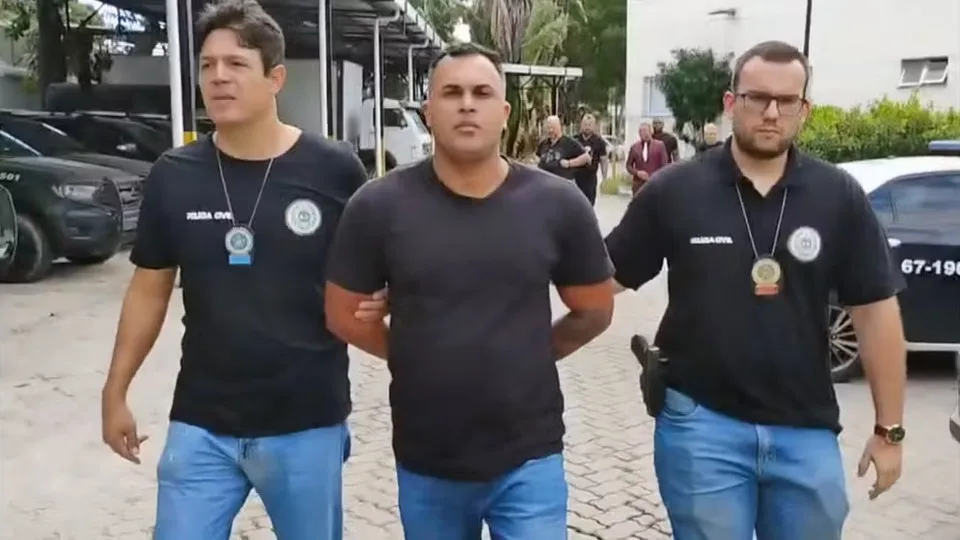 Policial penal é preso no Rio após atirar no pé de entregador de comida