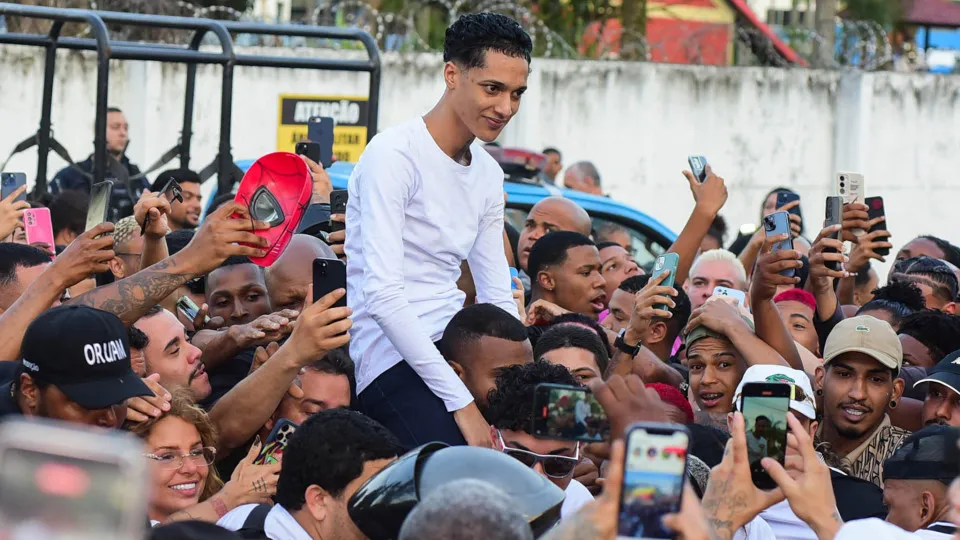 Rapper Oruam Deata A Prisão no Rio Após 69 Dias