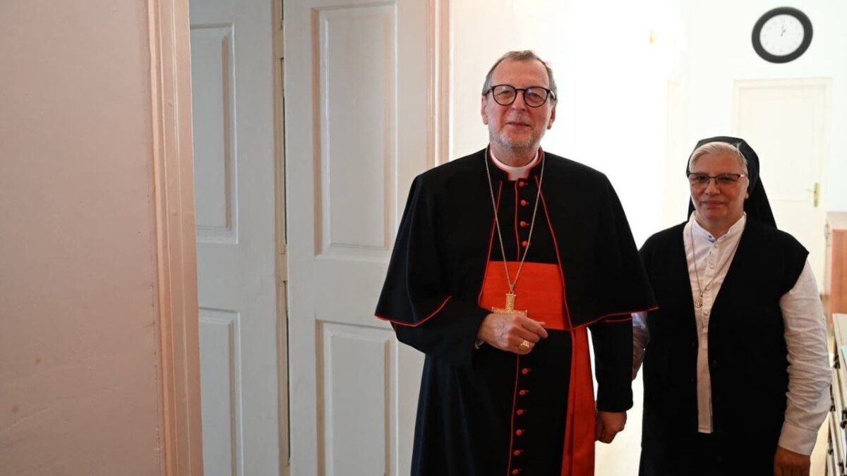 Romênia: cardeal Gugerotti recorda o Beato Hossu e visita o cardeal Mureșan