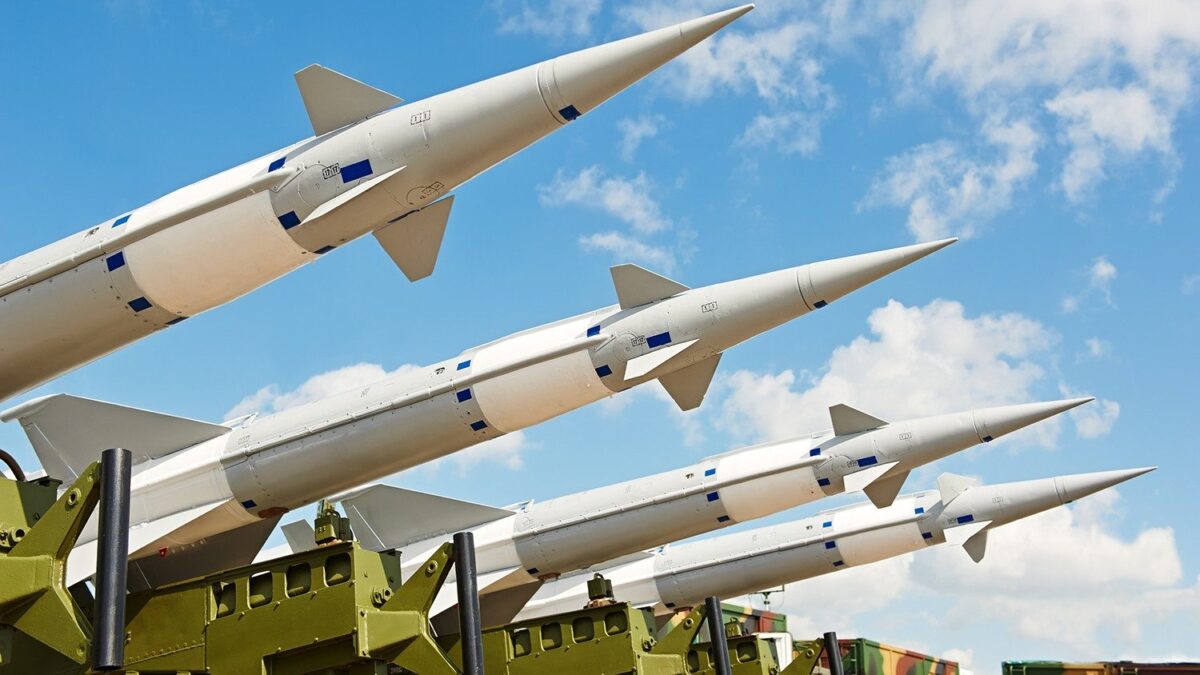 Santa Sé: preocupante ressurgimento de uma retórica nuclear agressiva