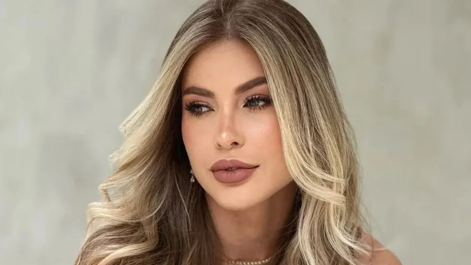 Saory Cardoso Passa Mal E é Atendida por Equipe Médica Em A Fazenda 17