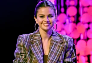 Selena Gomez Revela que Sofre de Artrite Devido A Doença Autoimune