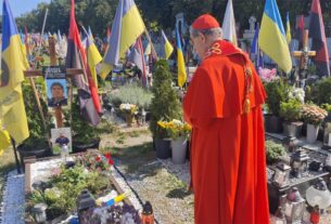 Sepe na Ucrânia: em meio à guerra, sejam um sinal da misericórdia de Cristo