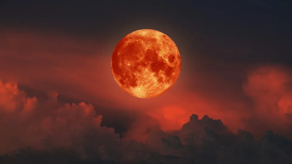 Setembro traz uma Lua de Sangue! Saiba como vai afetar cada signo
