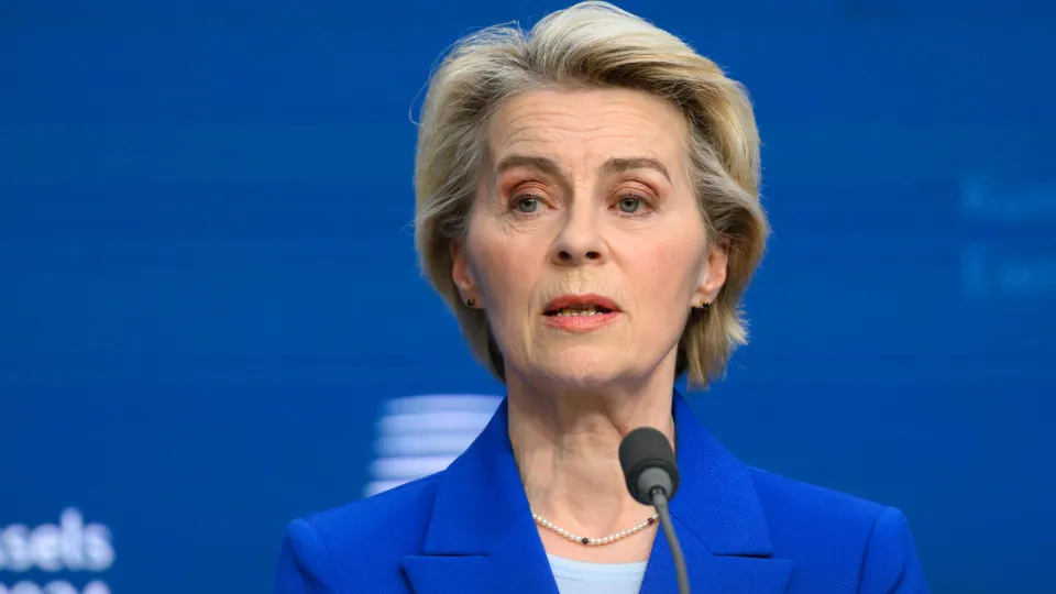 UE suspeita que Rússia tenha sabotado GPS de avião de Von der Leyen