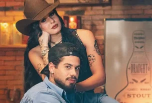 Zé Felipe Apaga Fotos com Virgínia e Posta Clique Com Ana Casela