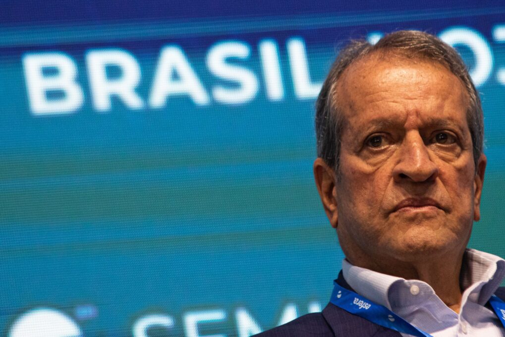'o Brasil que está errando'