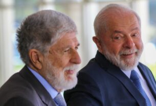 Brasil e EUA quebraram o gelo na relação, mas é preciso 'cautela' nas negociações, diz Amorim