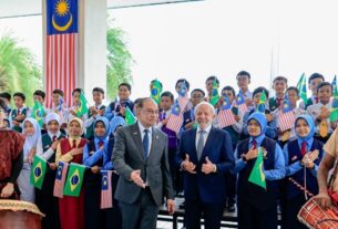 Brasil e Malásia assinam atos de cooperação de comércio e investimentos