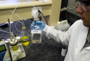 Casos confirmados de intoxicação por metanol chegam a 59 no Brasil