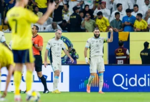Em duelo Benzema x CR7, Al-Ittihad elimina Al-Nassr na 1ª derrota de Jesus