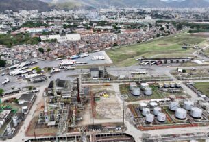 Estado do RJ pede reabertura da Refit, suspeita de ser 'refinaria fantasma' e interditada em operação da Receita