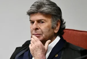 Fachin autoriza mudança de Fux para Segunda Turma do STF