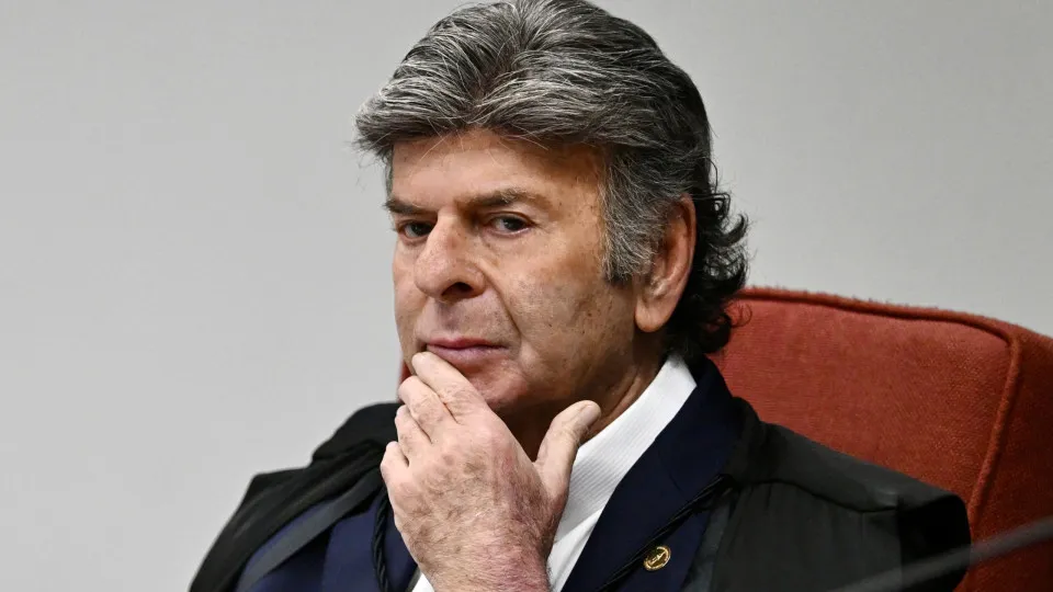 Fachin autoriza mudança de Fux para Segunda Turma do STF