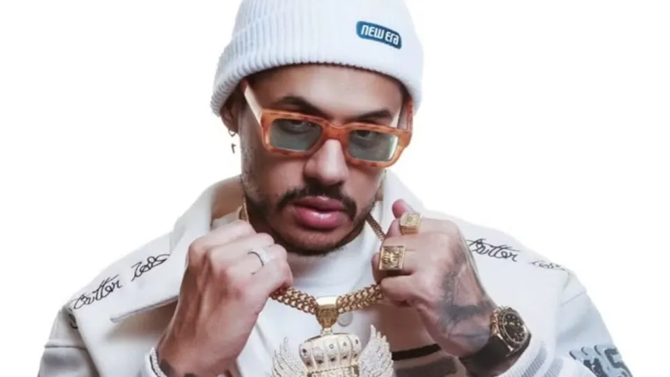 Intoxicação por metanol: na UTI, Hungria não apresenta problema de visão