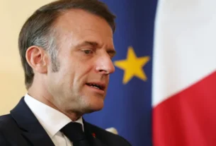 Macron reconduz Lecornu ao cargo de premiê 4 dias depois de ele pedir demissão
