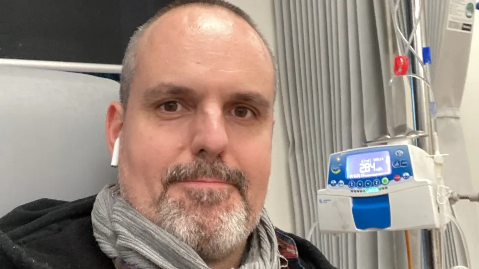 Morre Ben Lewis, Astro de "O Fantasma da Ópera", AOS 46 Anos