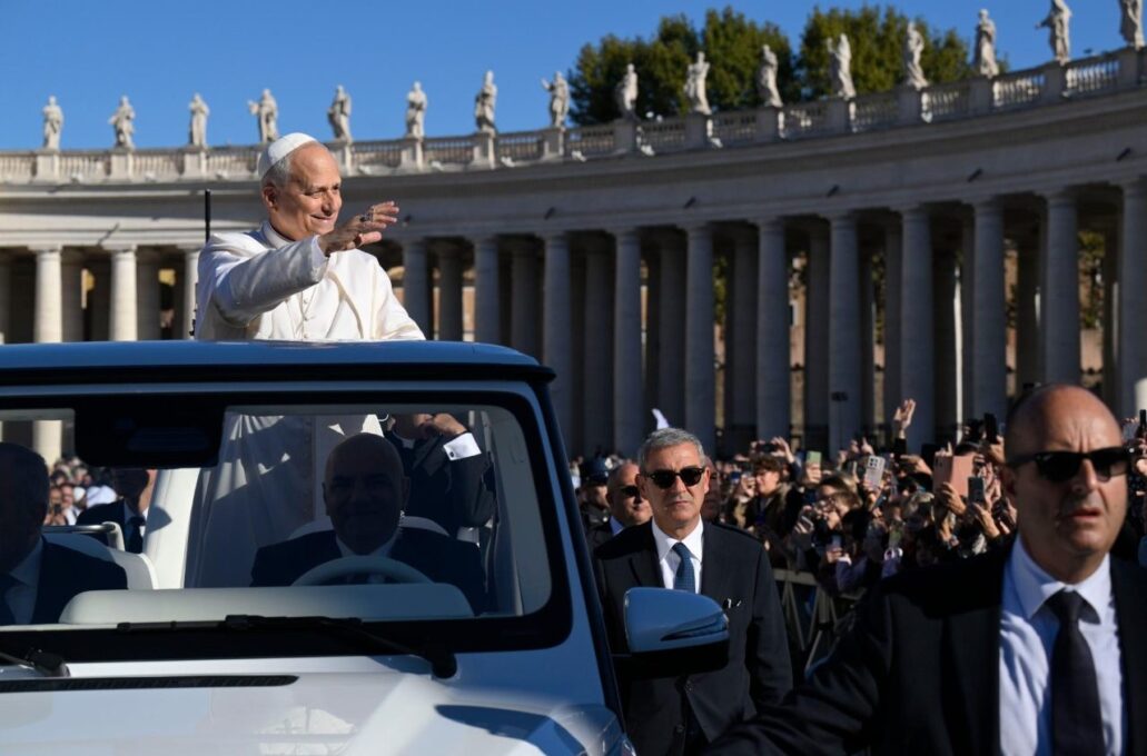O Papa: não há história que não possa ser visitada pela esperança