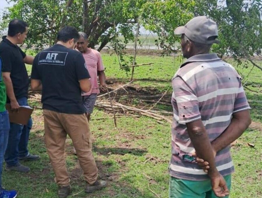 Operação resgata trabalhadores pelo país