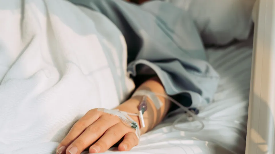 País tem 32 casos confirmados de intoxicação por metanol