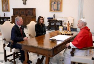 Papa recebe o Rei Abdullah II da Jordânia e a Rainha Rania