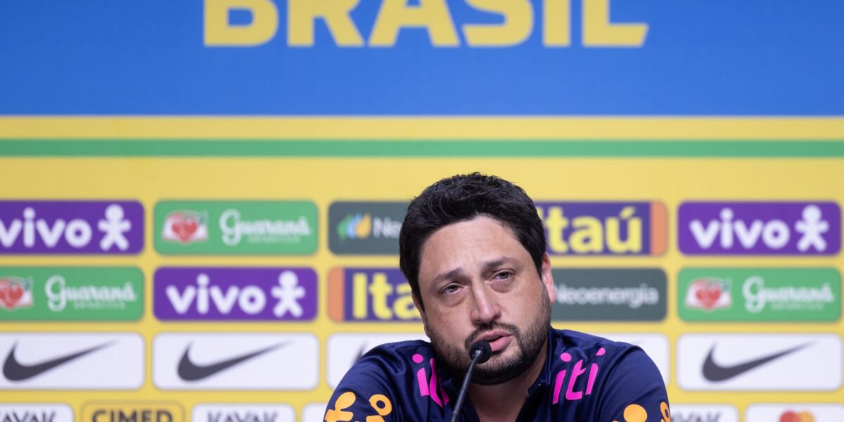 Programa Stadium, da TV Brasil, apresenta entrevista com Arthur Elias