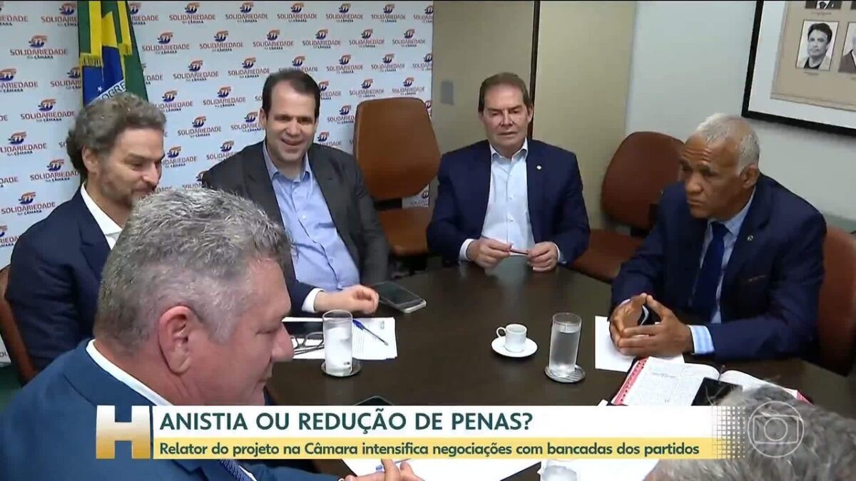 Projeto da dosimetria pode travar se PL insistir em anistia e redução expressiva da pena de Bolsonaro