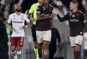 Rayan decide mais uma vez e Vasco derrota o Fluminense no Maracanã