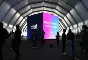 Brasil leva mais de 300 startups para o Web Summit Lisboa 2025
